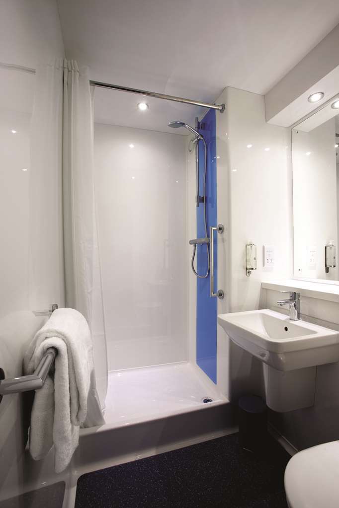 Travelodge Ely Ruang foto